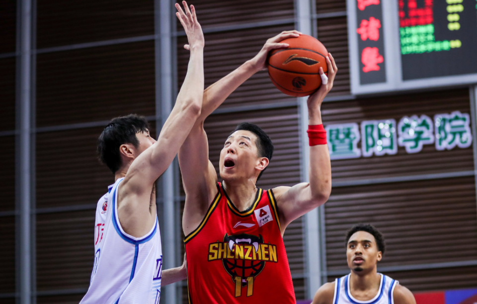 包含巴塞罗那迎CBA常规赛关键赛,赛前造点机会,悬念犹存,医务组通报恢复的词条 包含巴塞罗那迎CBA常规赛关键赛,赛前造点机会,悬念犹存,医务组通报恢复的词条