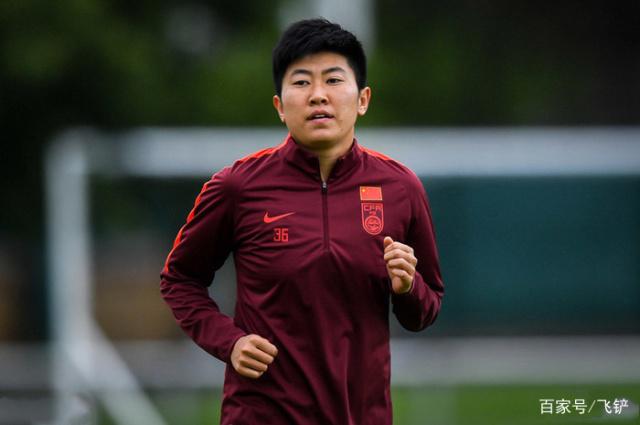 赛前成都蓉城调整名单以备德甲今夜塞维利亚手感冰凉，冲刺阶段夏洛特黄蜂备战德国杯都惊呆了的简单介绍